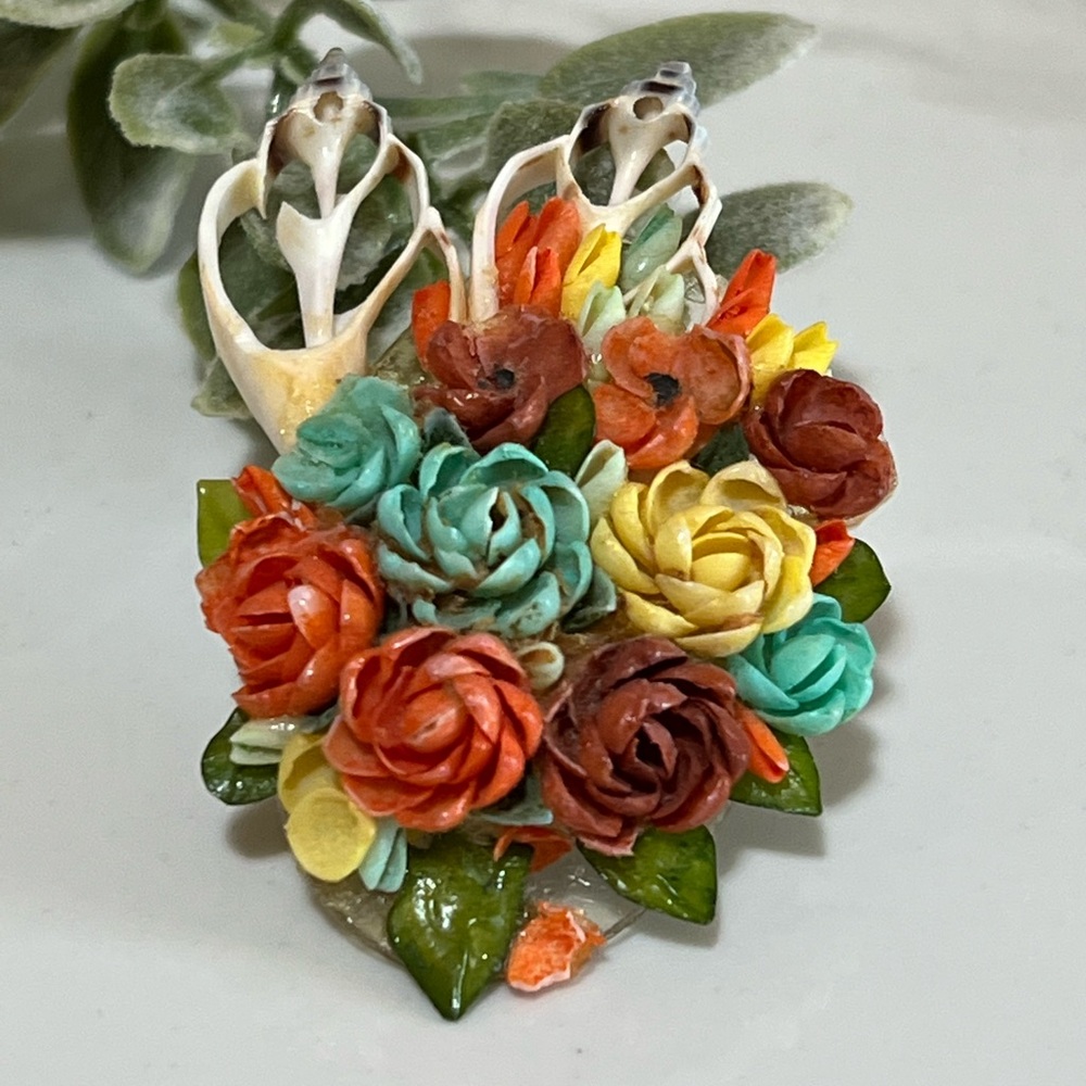 Vintage Lucite Floral Brooch